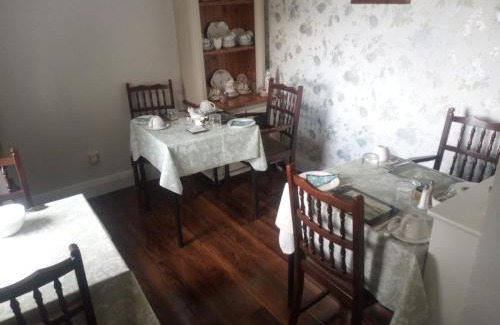 Lecarrow Bed & Breakfast | Blackbrink cottage