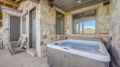 Park City House | Blackstone at the Canyons by AvantStay Stunning Views 5-minutes to Park City Mountain Ski Lift