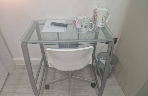 South Hornchurch House | Blake Rainham Homestay