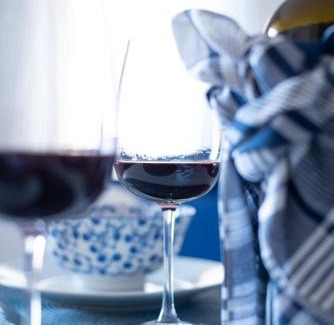 Valdepenas Apartment | Blanco y Añil Plaza