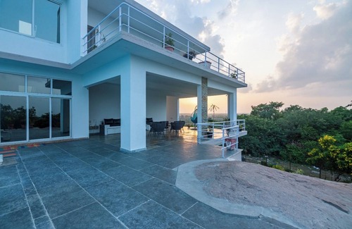 Medchal Villa | Bliss Farm Stay- Hilltop