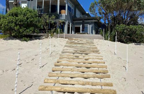 Whangapoua House | Bliss on the Beach - Whangapoua