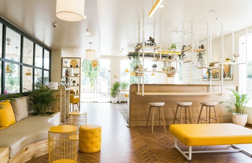 Sadahalli Hotel | Bloom Hotel - Bengaluru Airport