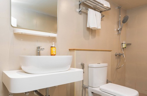 Kakinada Hotel | Bloom Hotel - Kakinada