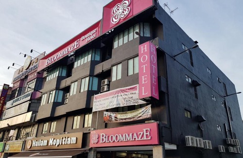 Klang Hotel | Bloommaze Boutique Hotel Klang