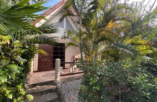 Sam Roi Yot House | Blue Beach Resort