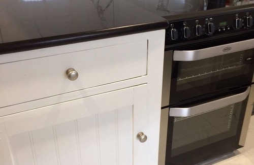 Tumbarumba Cottage | Blue Cockatoo - Humble Home Peaceful View