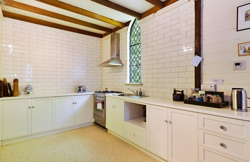 Stanley House | Blue Gum Church - Artistic Retreat