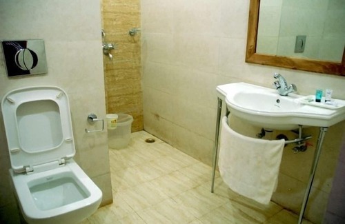 Puri Hotel | Blue Lily Beach Resort