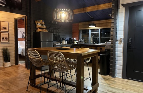 Twentynine Palms House | Blue Ox Bungalow- Explore & Unwind!