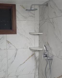 Fry Apartment | Blue Sky