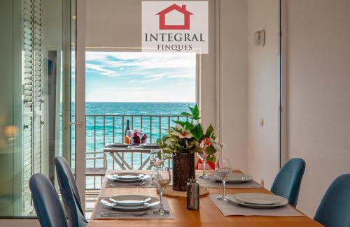 Sant Antoni de Calonge Apartment | Blue Wave Apartment