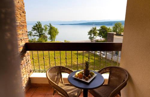 Zidarici Hotel | Blue Waves Resort