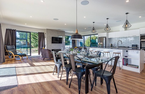 Ohakune House | Bluebird on Snowmass - Ohakune Holiday Home