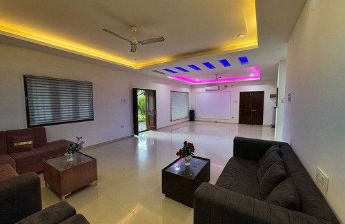 Hyderabad Other | BluePebble Villa 3BHK Private Pool Retreat by Homeyhuts