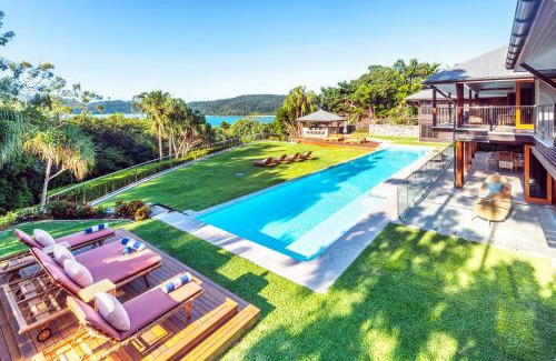 Hamilton Island House | Bluestone on Hamilton Island by HIHA