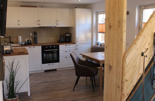 Born auf dem Darss House | Boddenkahn - cozy terrace, carpot, table tennis, WLAN