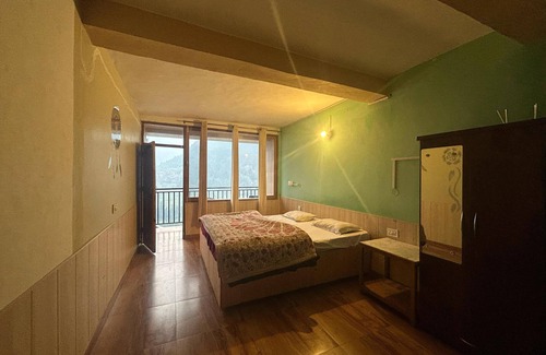 Vashist Bed & Breakfast | Bodh Niwas -A Unit of The Nest Community