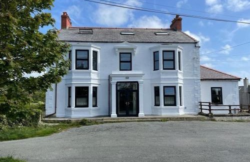 Bodorgan House | Bodorgan Inn By Birch Stays