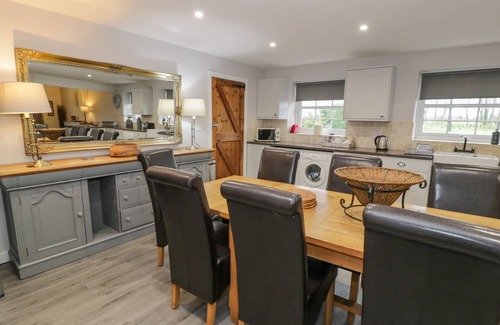 Pont-rug Cottage | Bodrual Cottage