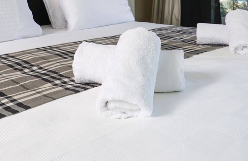 Turgutreis Villa | Bodrum Turgutreis'te Özel Havuzlu ve Deniz Manzaralı 6 Yatak Odalı Villa BV-4115