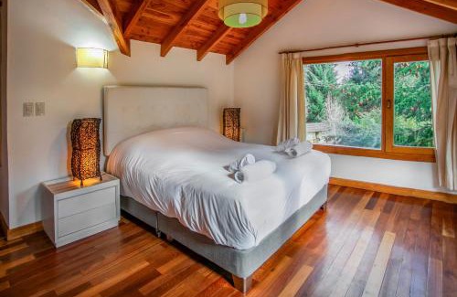 Puerto Manzano House | BOG La Florcita - Casa en Puerto Manzano rodeada de bosque