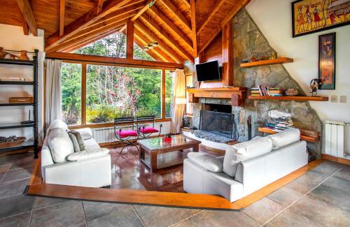 Puerto Manzano House | BOG La Florcita - Casa en Puerto Manzano rodeada de bosque