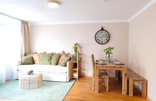 Waldenbuch Apartment | BohèmeNest Terminal Apartment