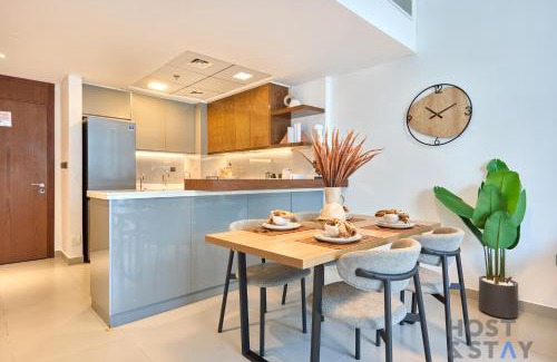 Al Barsha Apartment | Boho-Chic Comfort - 1BR Haven - Marquis 2020 Arjan