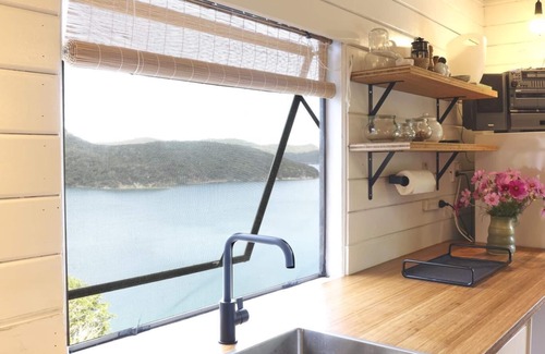 Great Barrier Island Apartment | Bohohill Apartment - Great Barrier Island Escape