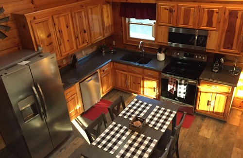 Kyle Cabin | BOOK NOW FOR leaf season! We have great rates enjoy Fishing,Rafting, and Hikingš£