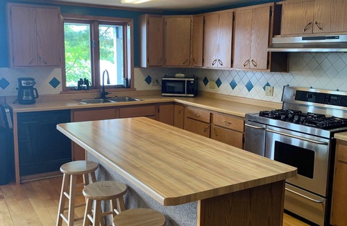 Lake Linden House | Bootjack Lake House: Private Lakefront in the Heart of the Keweenaw