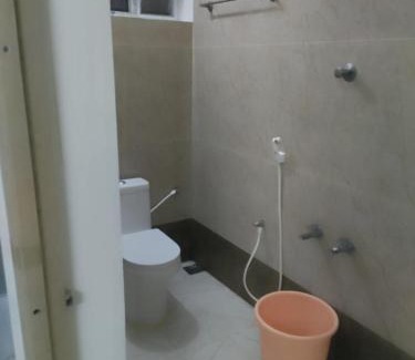 Sholinghur Hotel | BOSS Inn