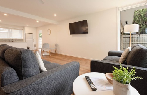 Warrnambool Apartment | Botanic Racecourse Apartments