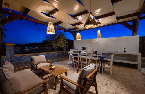 Lardos Villa | Bougan Villa