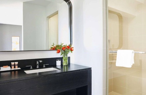 Lower Pacific Heights House | Boutique Japantown Room Located Near The Legendary Fillmore District