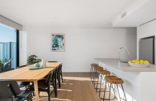 Glen Iris Apartment | Boutique Stays - Axel Apartments 203 The Bonfield