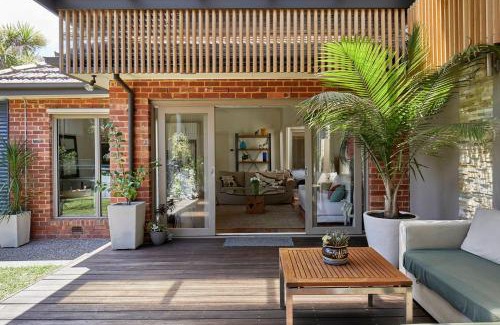 Mordialloc House | Boutique Stays - Mordi Sands