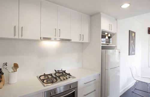 East Melbourne Apartment | BOUTIQUE STAYS - Wellington Mews