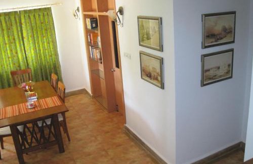 Betalbatim Villa | Boutique Villa, beach 10min, cook on request