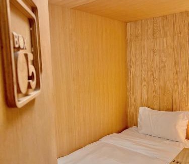 Nong Prue Hotel | Boxtel @ Suvarnabhumi Airport