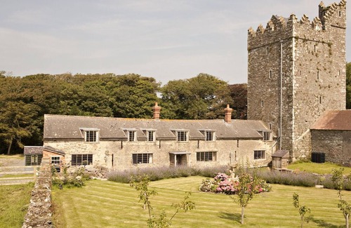 Tomhaggard Cottage | Boxwell Cottage Norman Castle Cottages Beautifully Renovated
