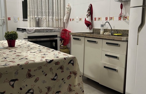 Jardim das Palmeiras House | Earth Wealth House