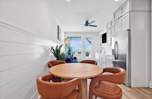 Oak Island House | BRAND NEW-12BR/12.5BA Oceanfront-In Deck Pool-Elevator-Dog Friendly-Sleeps30