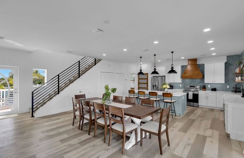 Marathon House | Brand New 5 bed/6bth Pool home w-115ft of dockage - available with 2 more homes