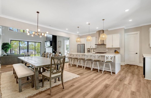 Henrico House | Brand New 6-bedroom Lakefront House with Boathouse on over 2 Acres!