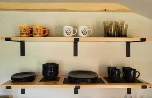 Mundleville Cottage | Brand New! Bear Creek Hideaway on Richibucto River w/kayaks!