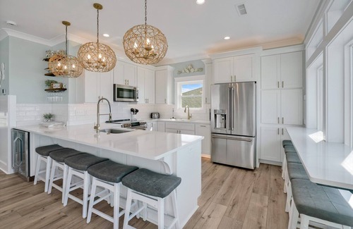 Long Beach House | Brand New Construction-Oceanfront Home With Pool,Elevator,& Magazine