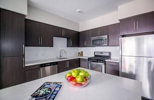 Little Tokyo House | Brand New Modern Zen Dwelling DTLA Fashion District