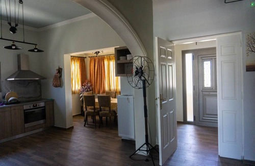 Pikris Villa | Brand new villa in picturesque village!